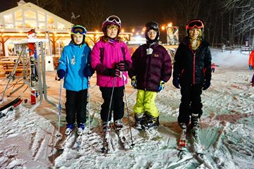 Picture of School Groups 6 Week, Friday Grade 3 & up, LL SKI