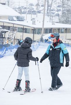 Picture of Grade 1 & 2 Ski Club  Lift & Lesson Ski